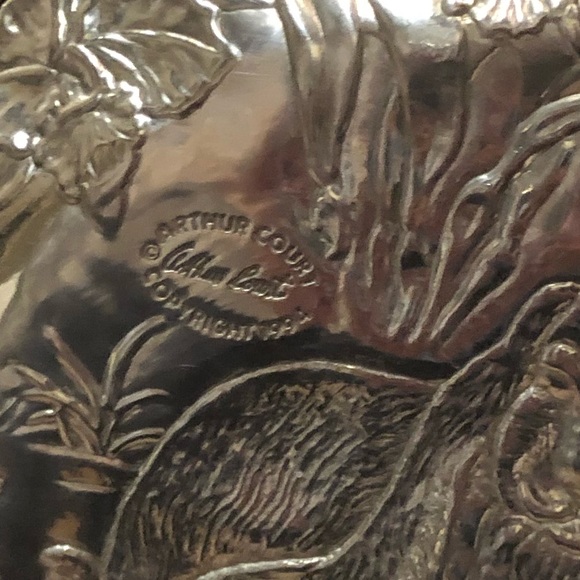 ARTHUR COURT Bunny/Orchid Plate New in Box - Picture 3 of 9